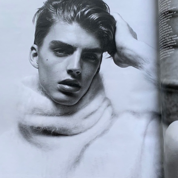 W Magazine Rihanna September 2014 - Picture 10 of 10